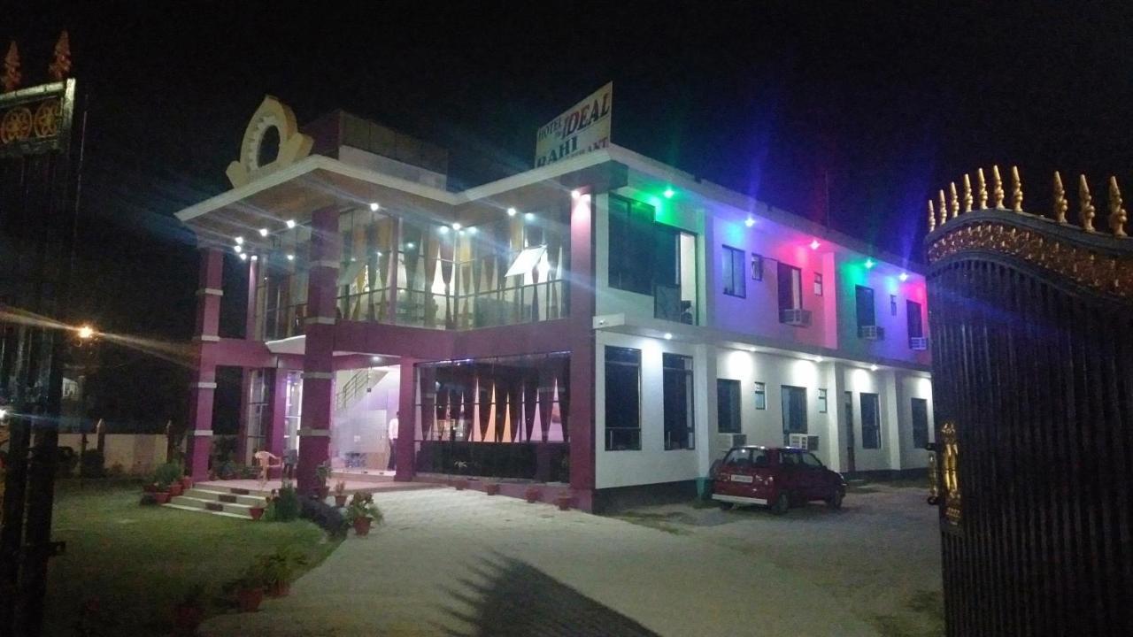 Hotel The Ideal Kushinagar Екстер'єр фото